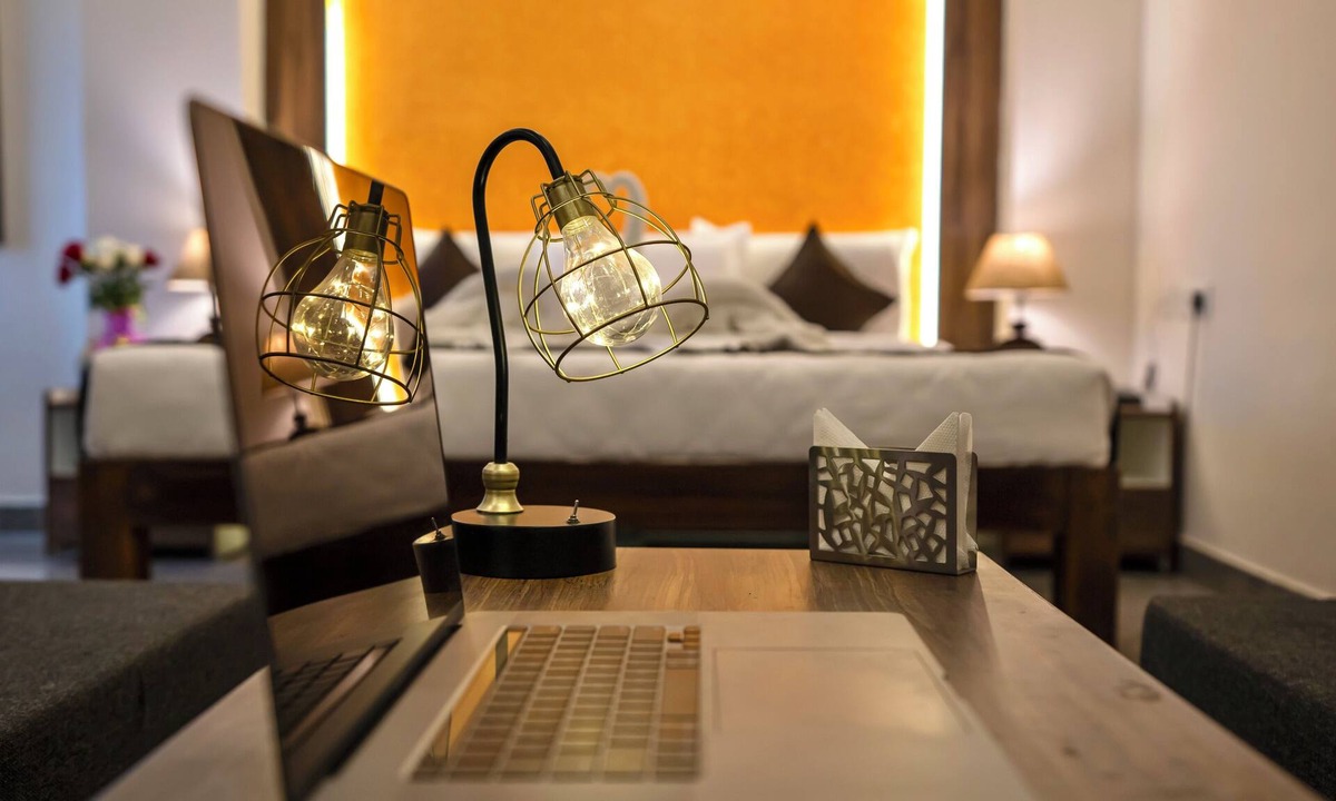 Kalapettai Hotel | Sai Senthoor Paradise