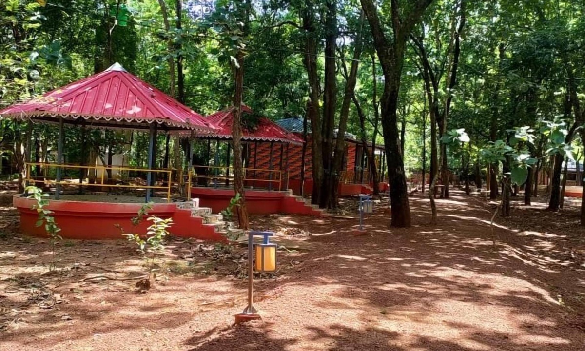 Jhargram Hostel | Salboni Retreat