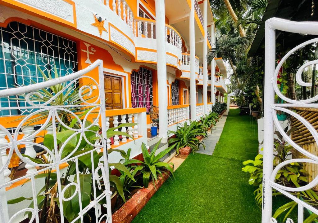 Arambol House | Samantha Inn Beach Resort