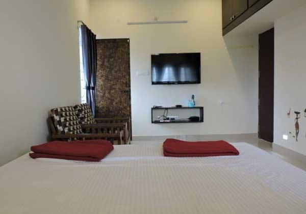 Salem Hotel | SAN DE Stay and Banquet Hall