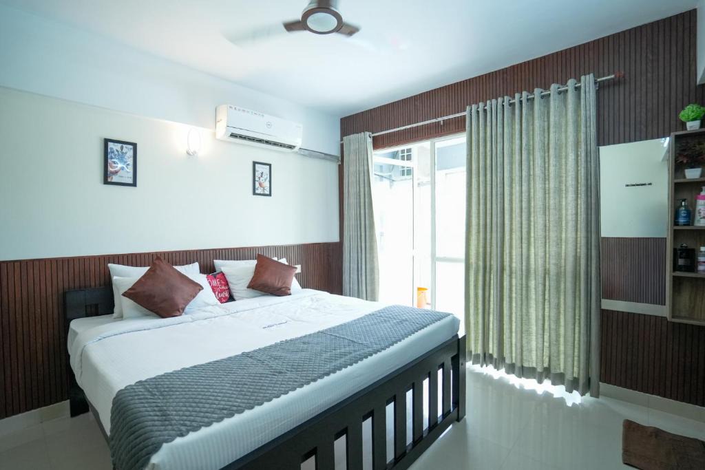 Nedumbassery Apartment | Sancta Maria Lounge -cochin Airport