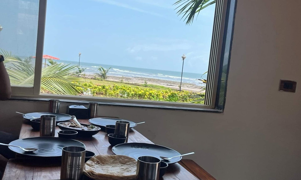 Murud-Harnai Hotel | Sandcastle Beach Resort