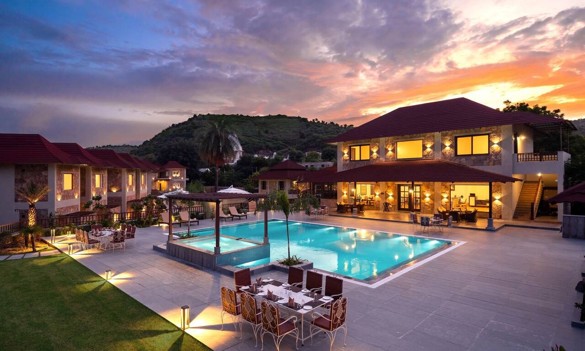 Eklingji Resort | Sarasiruham Resort - Private Pool Villa in Udaipur