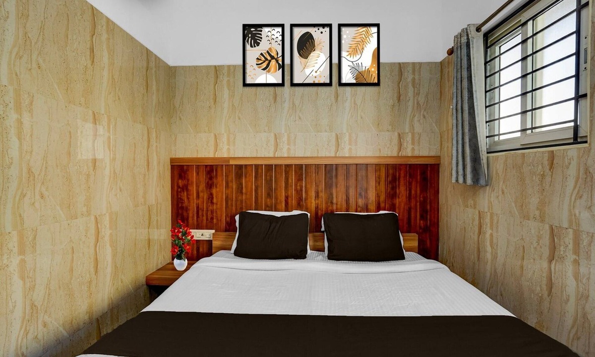 Triplicane House | Saver Double Royapettah Clock Tower RKH