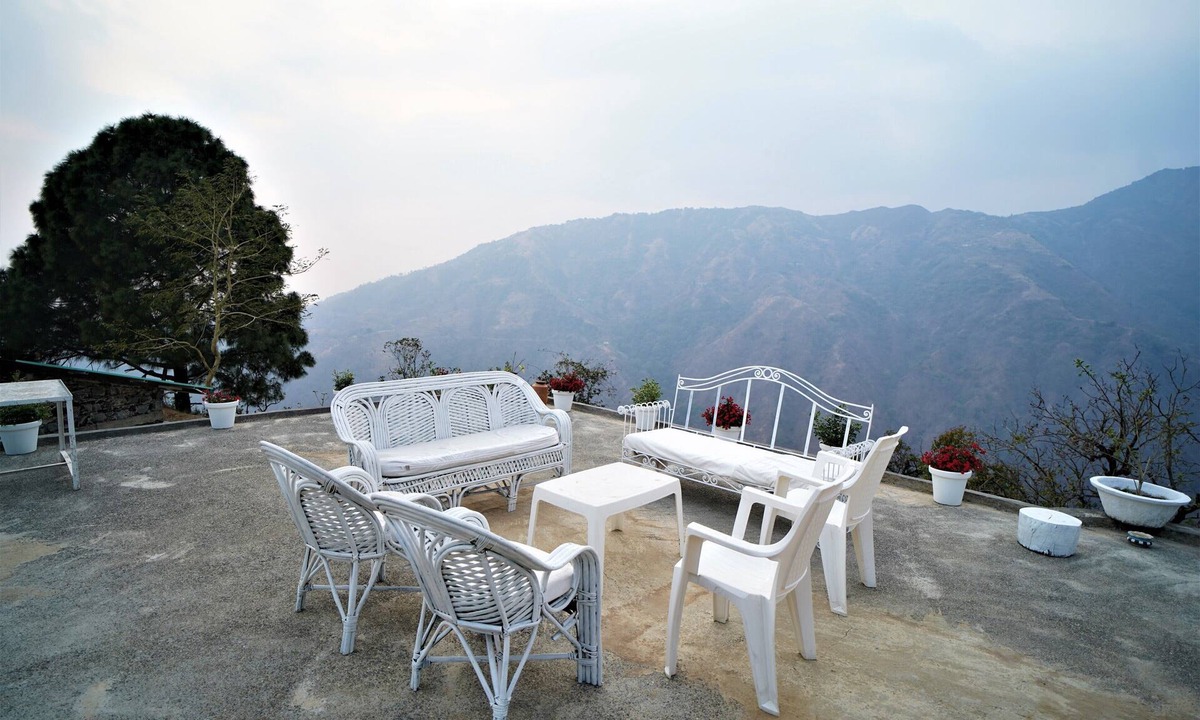 Dehradun House | Scenic & Beautiful Cottages for self awareness, nature and healing. (Room 3)