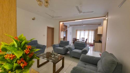 Perumbavoor Apartment | Science House Lux Inn