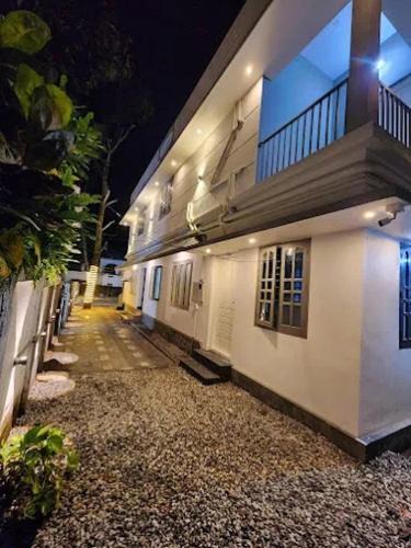 Varkala Hotel | Seabay Bliss Varkala by Ojes