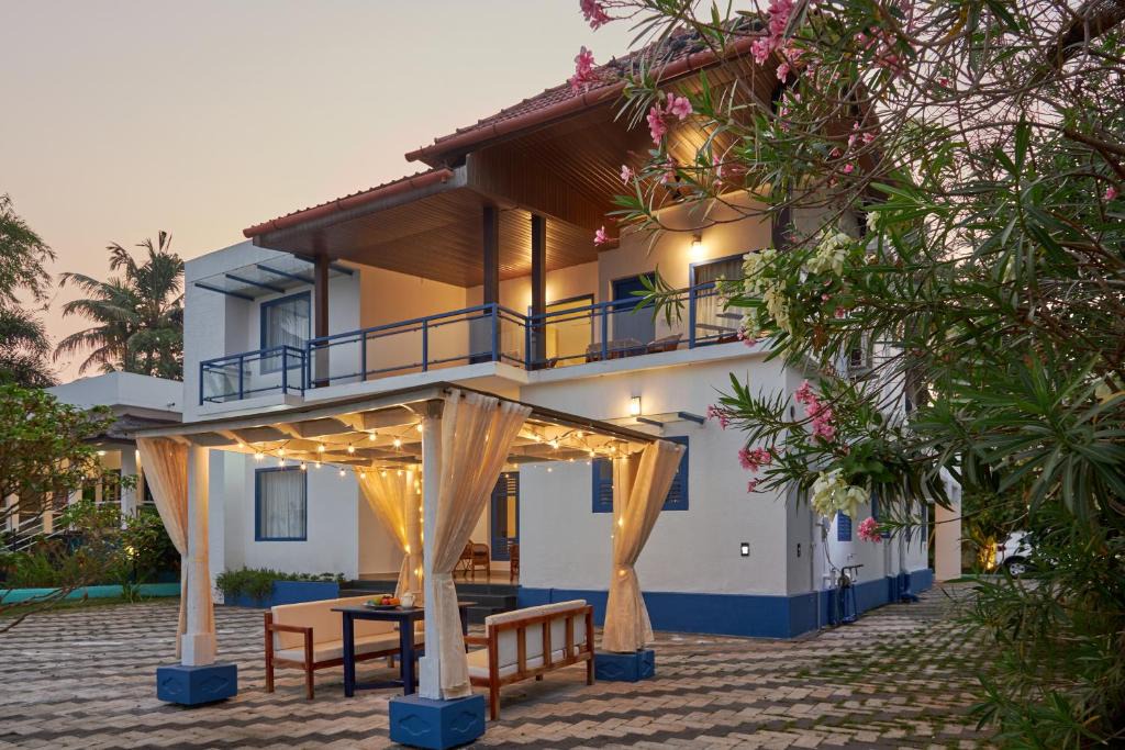 Muhamma Villa | Seclude by the Lake, Alleppey