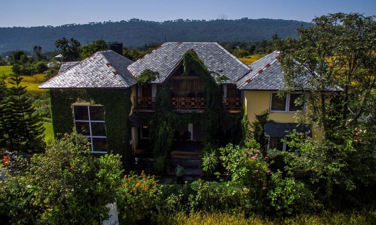 Gopalpur House | Seclude Palampur - Titli Room