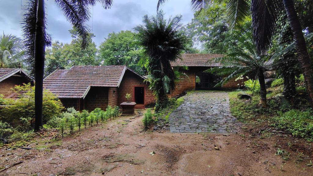 Wadakanchery House | Shantam Homestay - Powered by Grackle