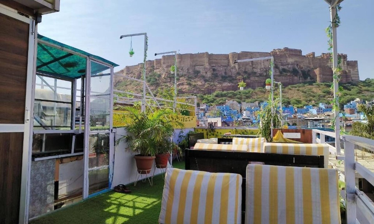 Gulab Sagar House | Shivam Guest House