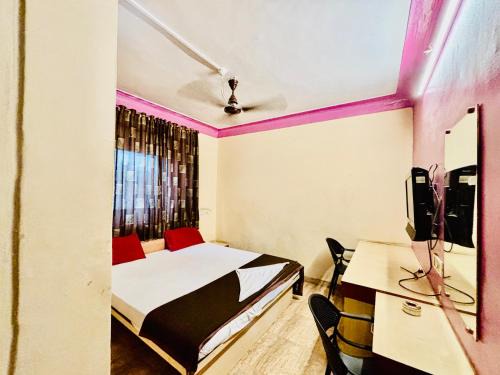 Thergaon Hotel | Shloka hotel