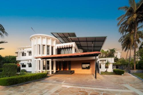 Manipal House | Shoolin Resorts