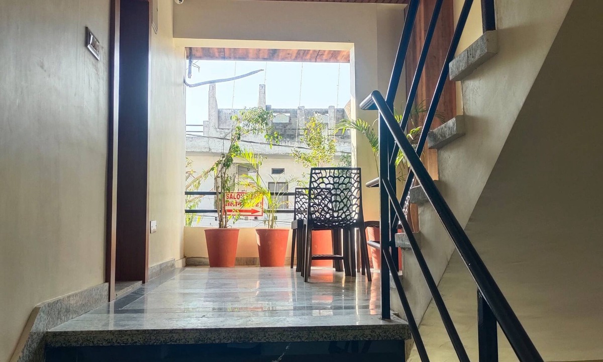 Shavri Colony Hotel | Shree Ji Darbar