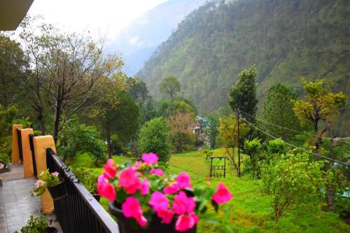 Uttarkashi House | Shree Ramayana
