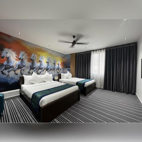 Kachiguda Hotel | Silk White