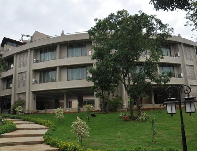 Uttan Resort | Silverador Resort Club