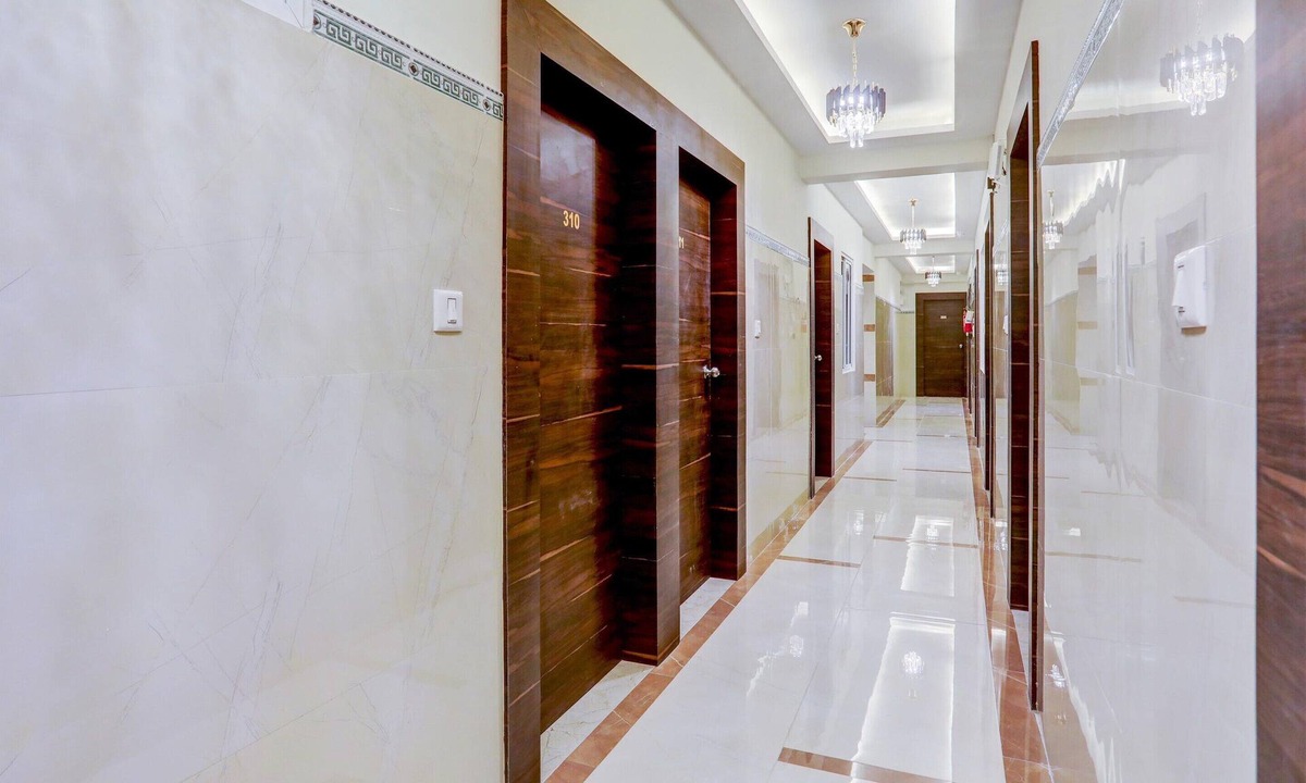 Madiwala House | Single Room Madiwala Lake Park