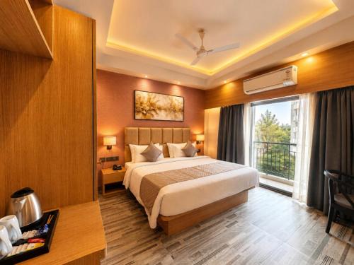 Puri House | SKS Beach Hotel & Spa - Sea Beach Front - Rooftop Swimming Pool - With Complimentary Breakfast