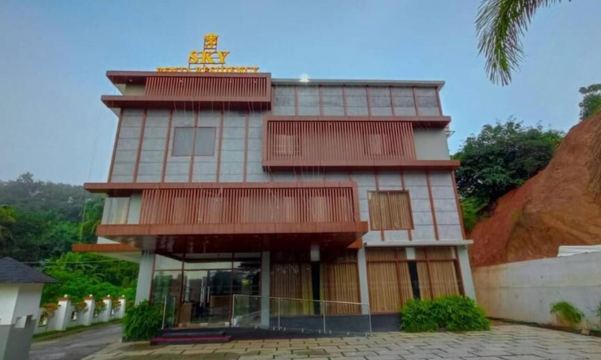 Thalassery Hotel | SKY PENTA RESIDENCY