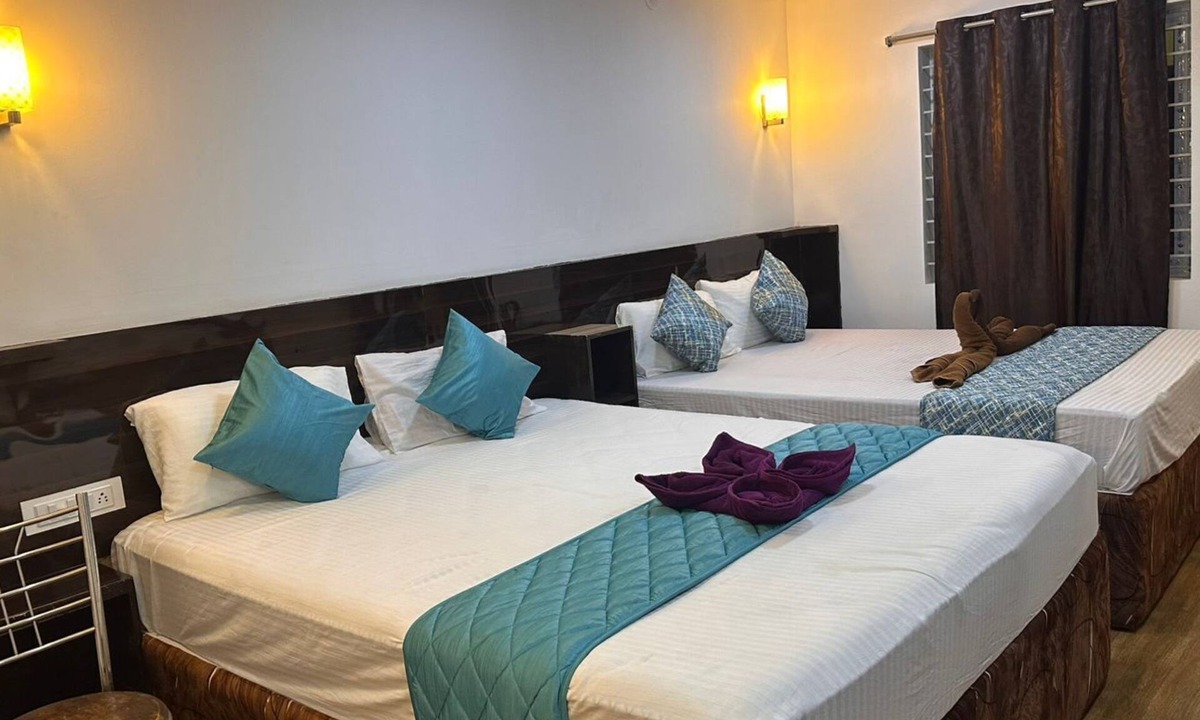 Cheyyur Hotel | SMJ GRAND HOTEL & MAHAL