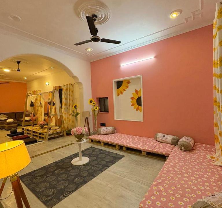 Civil Lines House | Solana 3BHK luxury stay civil lines jaipur