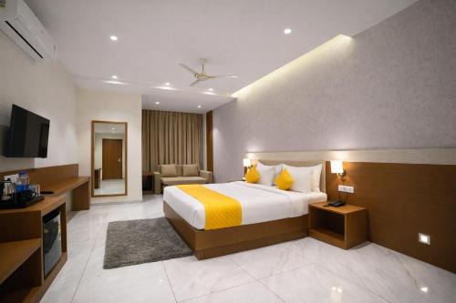 Tathawade Hotel | Solasta Stays and Banquet - Wakad