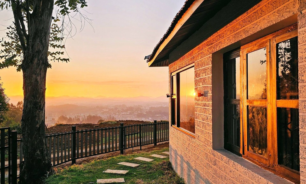 Thalayathimund Cottage | Songs of the Nilgiris: Cozy 3B Retreat, Breathtaking Views & Peaceful Vibes