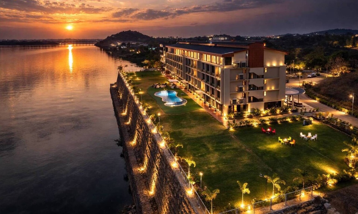 Rajpipla Hotel | Soulbay - By JPW Resorts