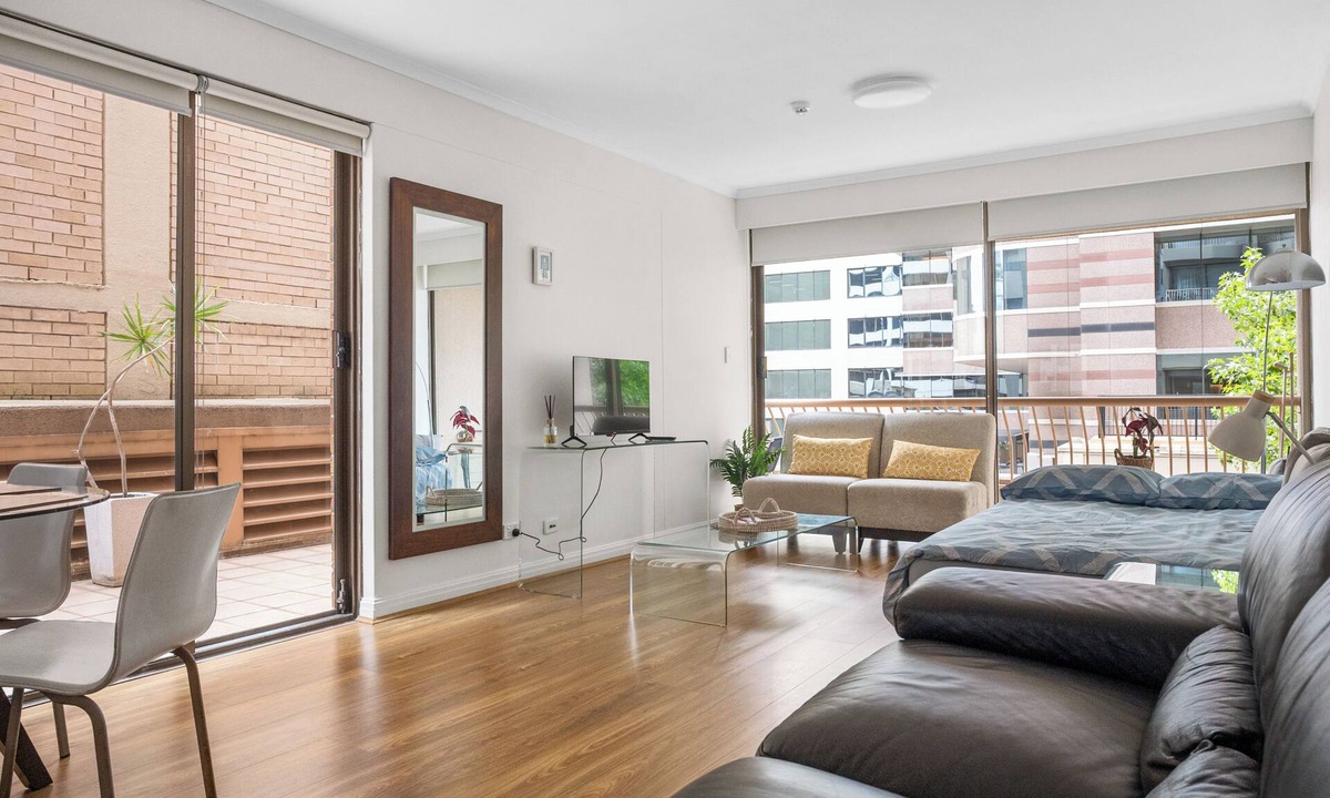 Darling Harbour Apartment | Spacious 1-bed flat in Central Sydney