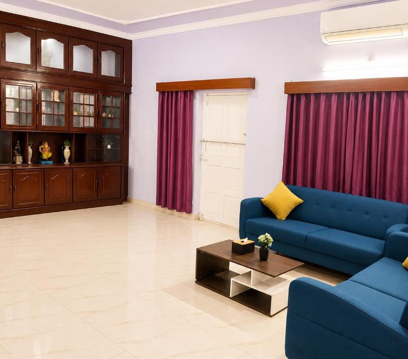 MVP Colony House | Spacious 3BHK Family Escape | Kailasagiri & Beach