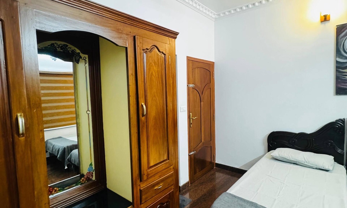 Perumbavoor House | Spacious, fully air-conditioned 4-bedroom ensuite home