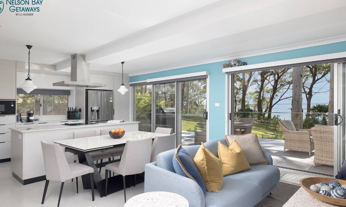 Soldiers Point Apartment | Spacious Woodlands Water Front Soldiers Point- Ground Floor Apartment