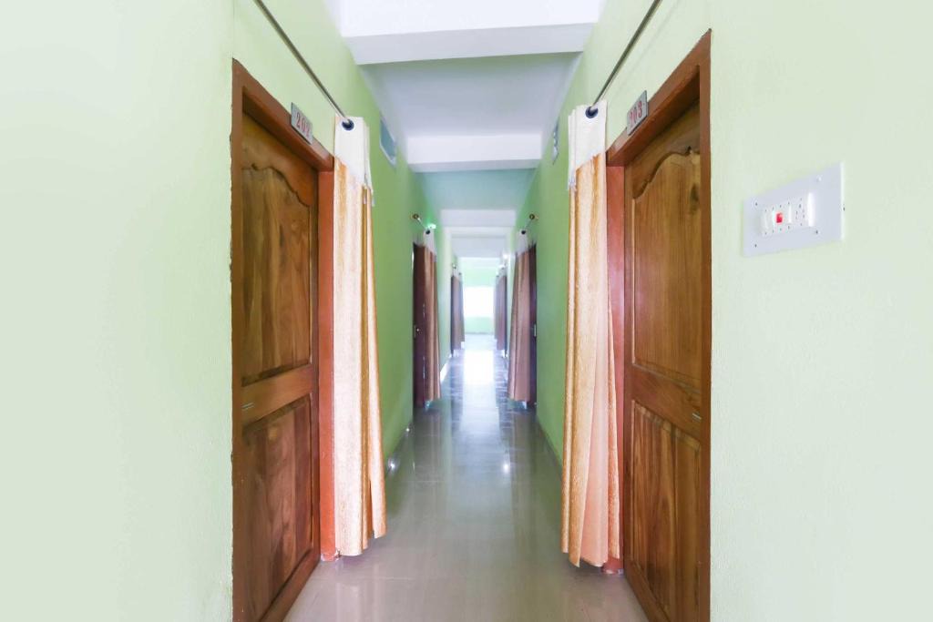 Garoi Hotel | SPOT ON Patra Palace