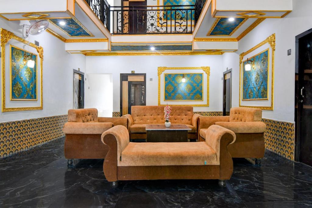 Murshidabad Hotel | SPOT ON The Green Palace