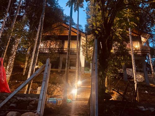 Vayittiri House | SR Villa - Serenity by riverside