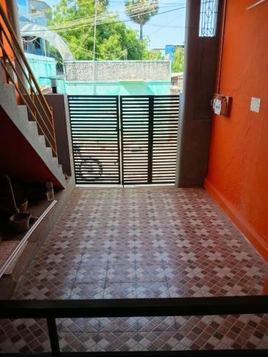 Tiruchendur Villa | SREE Family AC Stay Walk to Murugan Temple