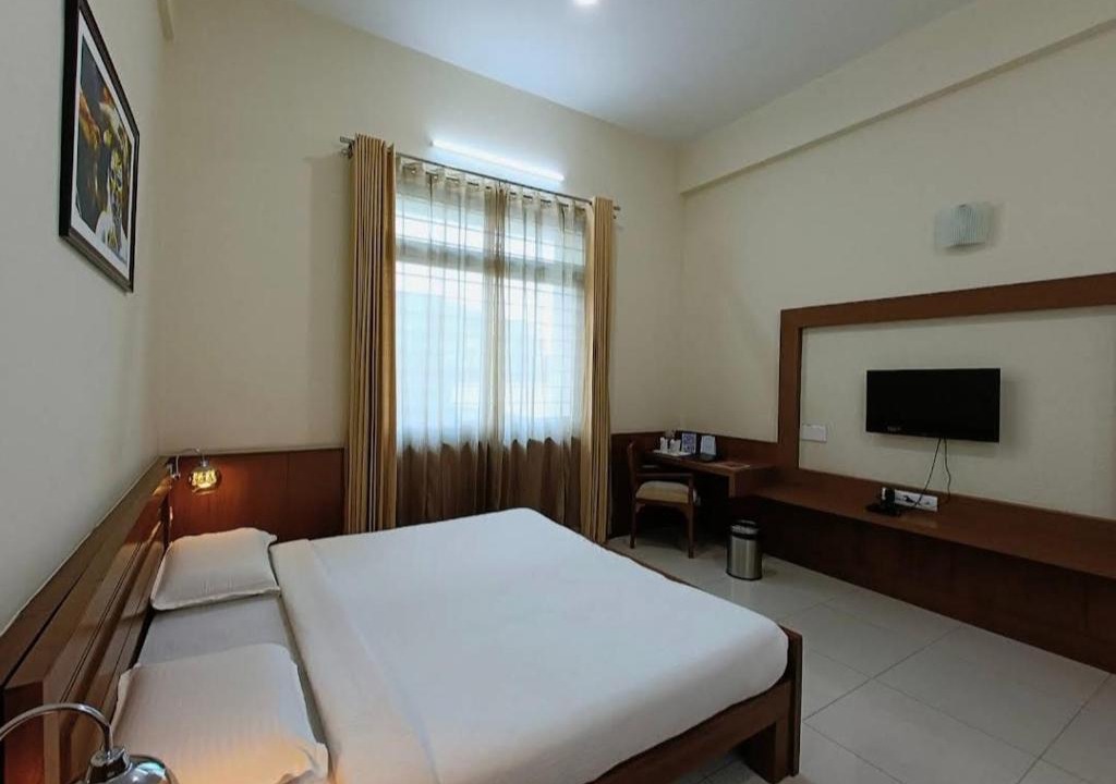 Narasapura Hotel | Sree Lakshmi Comfort