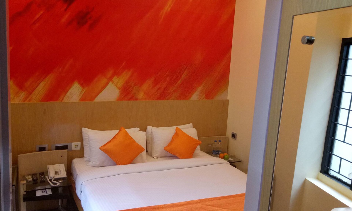 Rajajinagar Hotel | Sri Balaji Residency