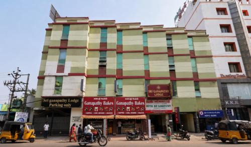 Ram Nagar Hotel | Sri Ganapathy Lodge