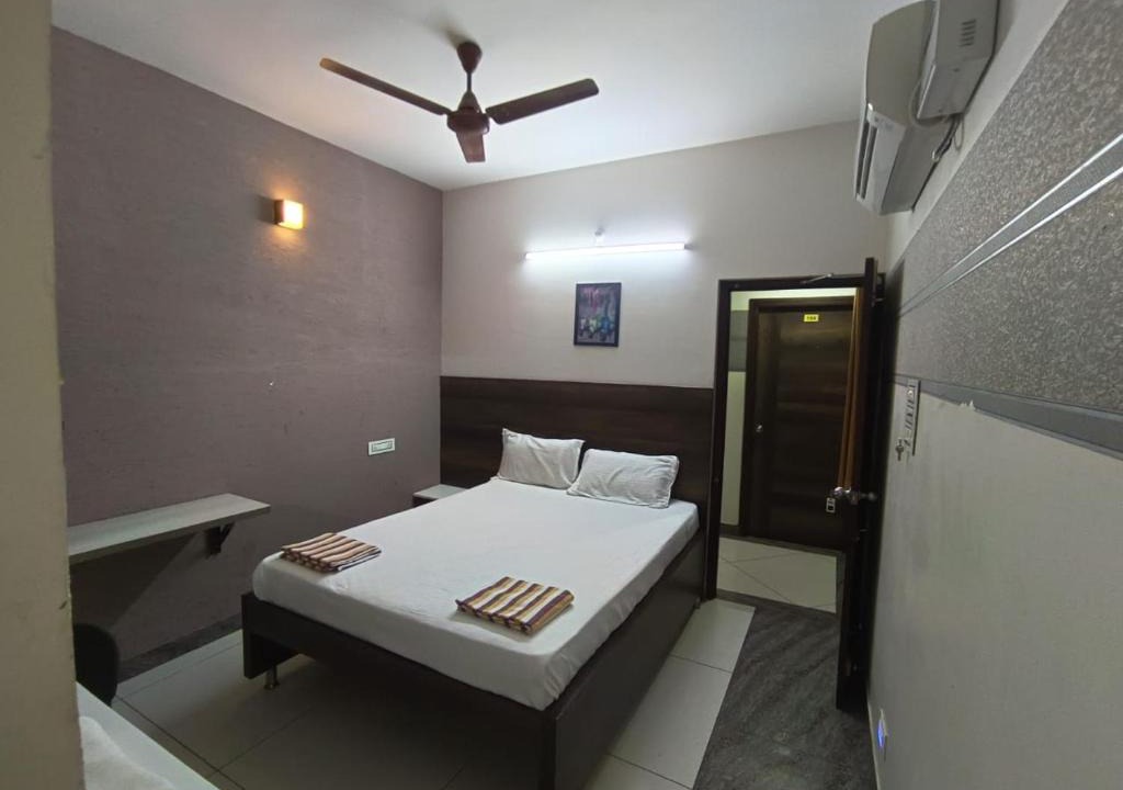 Srirangam Hotel | Sri Renga Inn