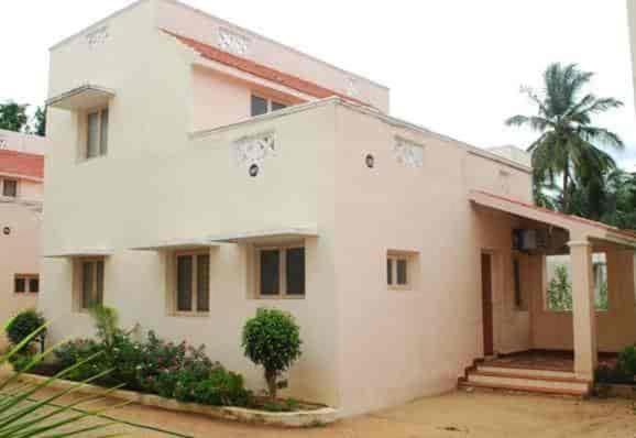 Thiruvidaimarudur House | SRI SANKARA VILLAS - Aditya Heritage