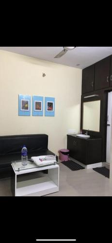 Srirangam Cabin | Srirangam SUITE Rooms- A Divine Stay Near the Temple