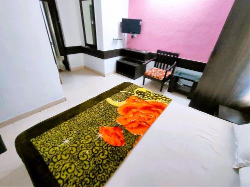 Tarapith Hotel | STAYMAKER Chakra Nayan Tara Sonu Inn