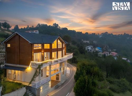 Majkhali Villa | StayVista at Euphorias Edge with Bonfire, Wifi