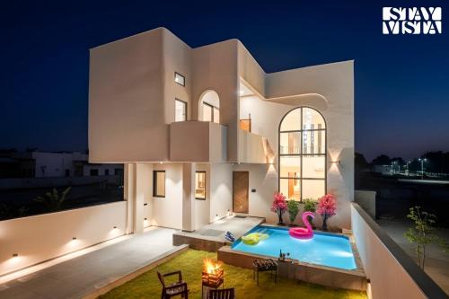 Udaipur District Villa | StayVista at Kraya Villa with Pet Friendly, BBQ, Bonfire