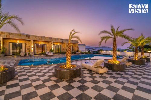 Khalapur Villa | StayVista at Saya Infinity with Pool, Lawn