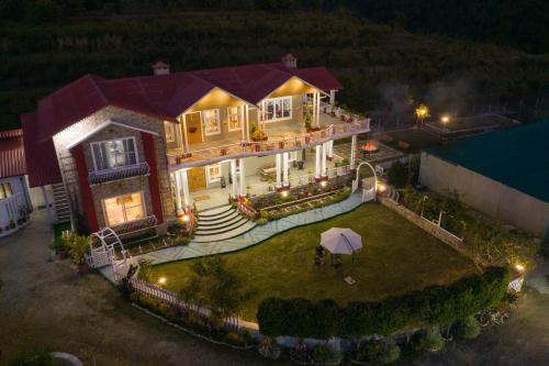 Bullawala Villa | StayVista at SilverOaks Cottage