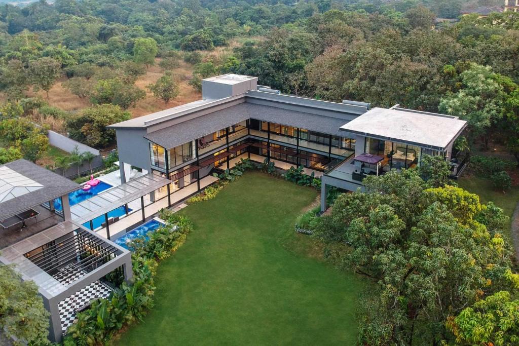 Alibaug Villa | StayVista at The Charcoal Villa Luxury Collection