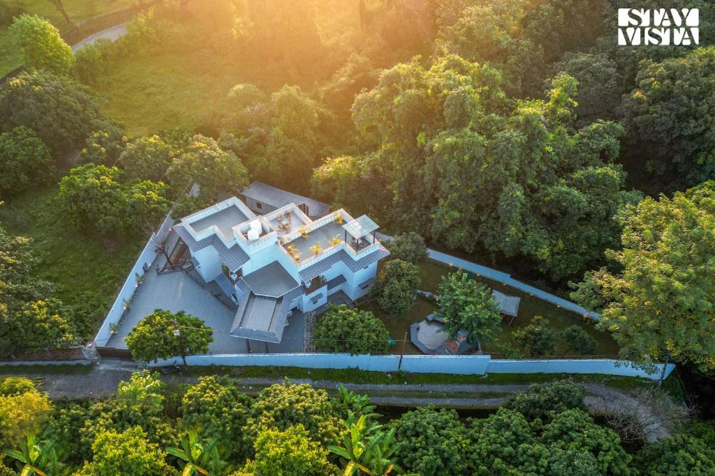 Bullawala Villa | StayVista at Villa Sierra Sky